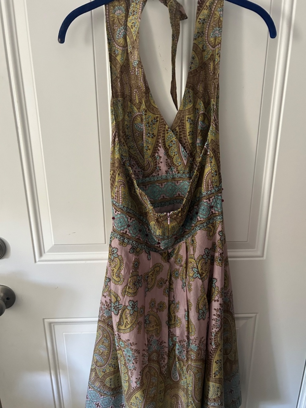 Dress - Picture 2 of 6